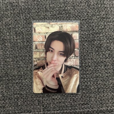 李涵 金桐儇小卡