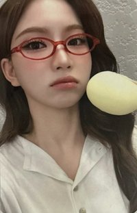 I WANT IT am 線上 簽售卡 眼鏡包子