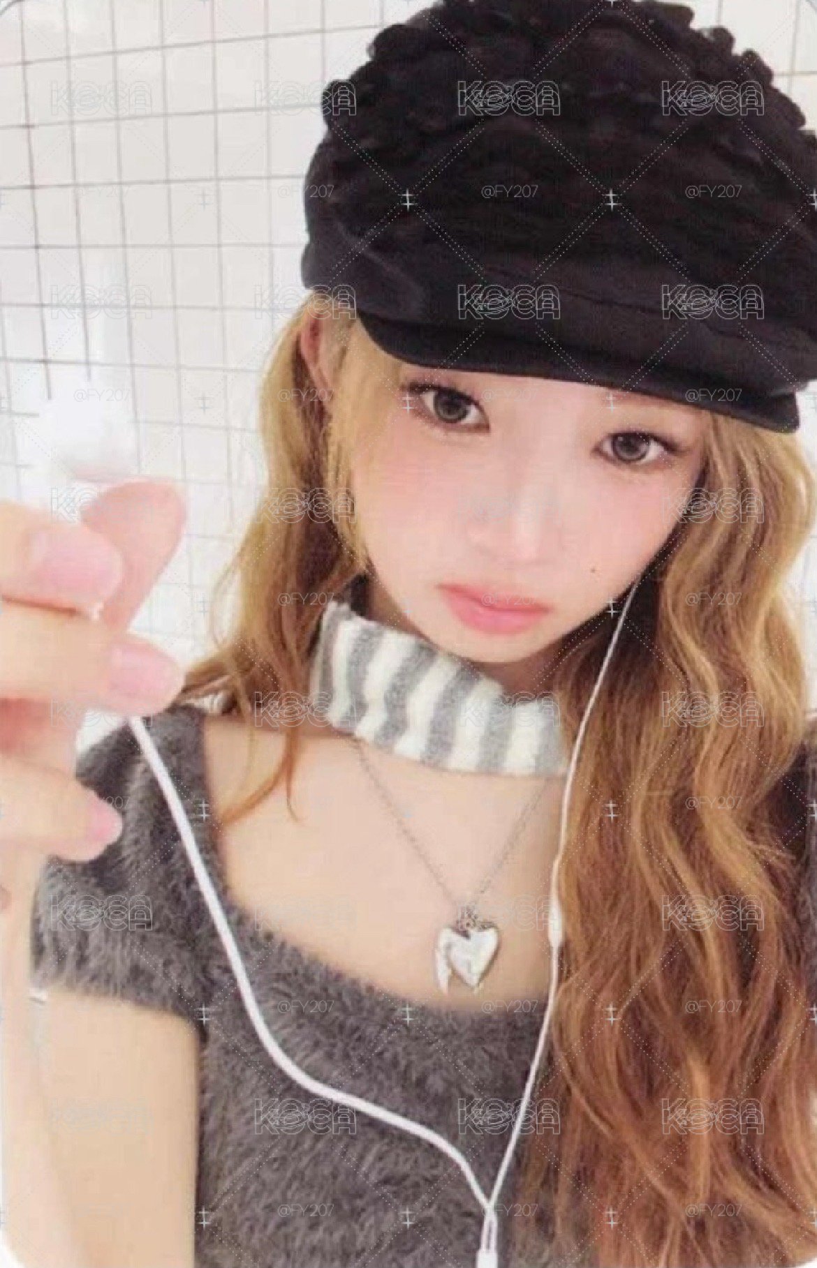 耳機怜、員、安、瑞、秋
