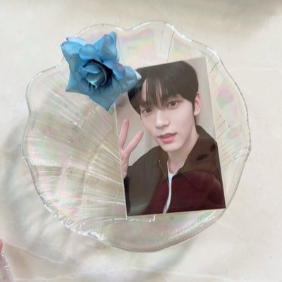 FINDING MOA滿額卡