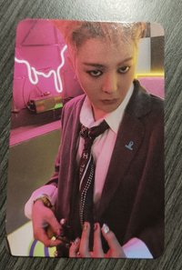 志龍白版專卡（空氣