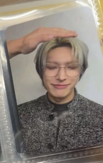 摸頭旼琦 五萬滿額有綁