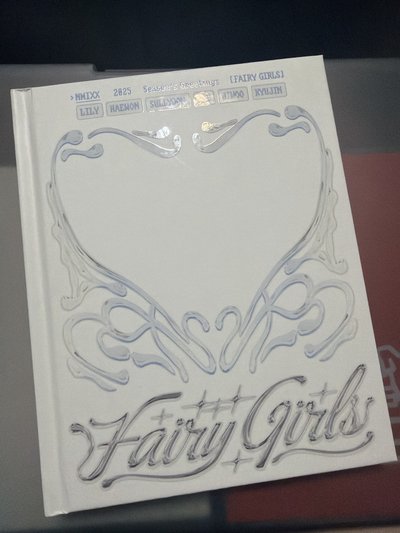 NMIXX2025年曆筆記本