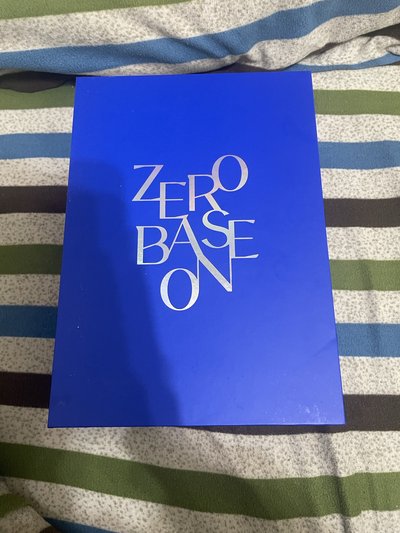 ZB1 官方手燈