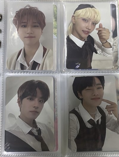 迷 23年mini world紅ver.+聖誕預售