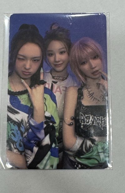 YG中區預售三人卡未拆