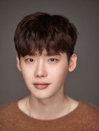 LEE JONG SUK