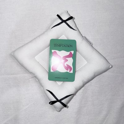 ⚪️迷五 m2u 1.0 幸運卡 抱兔子圭 ₍ᐢ..ᐢ₎𝘽𝙀𝙊𝙈𝙂𝙔𝙐