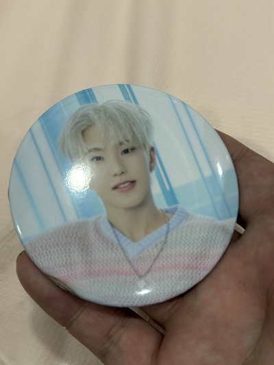 SEVENTEEN HOSHI 徽章 合售