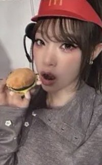 迷五 am 線下1.0 幸運卡 漢堡