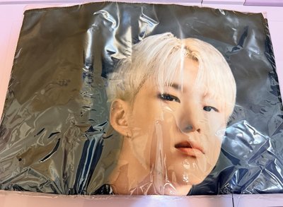 Seventeen righthere 日巡大毛巾 權順榮