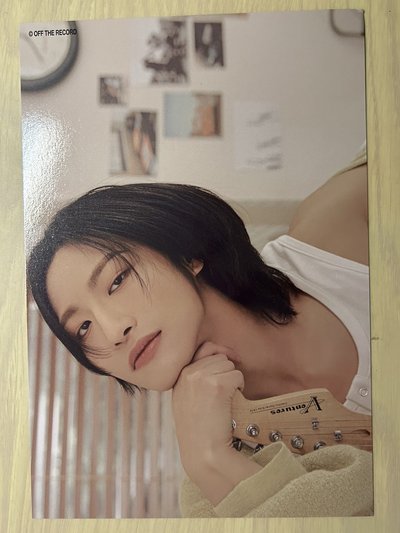 ATEEZ 朴星化 2025年曆明信片（雙面）