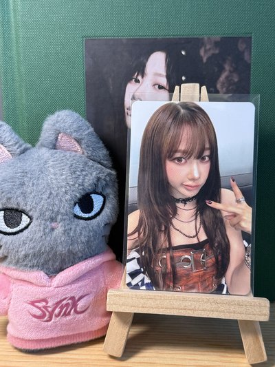 姊賴一起比✌️