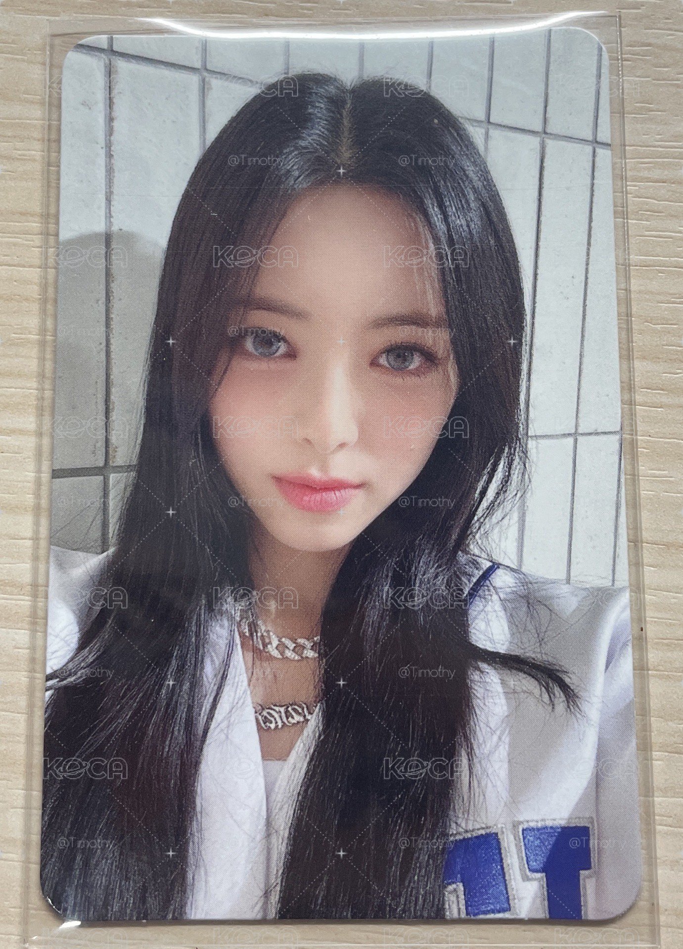 ITZY Yuna有娜 棒球服雙面卡