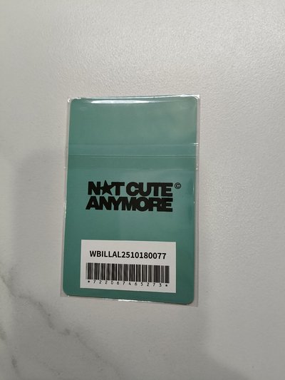 🔴未拆 NOT CUTE ANYMORE 日咖 來日紀念 幸運卡 