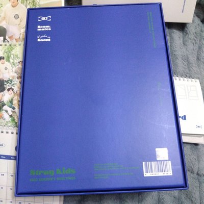  Stray kids |  22年年曆