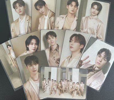 RIGHT HERE 隨機卡包