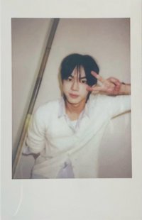 Play Hard yzy 線上 2.0 幸運卡 拍立得