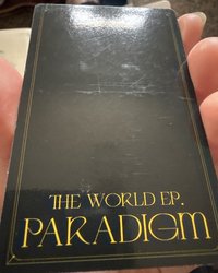 背後有劃痕廠損，多帶yeo尚一張出