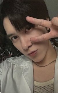 PHANTOM yzy 簽售卡 中背：希望我们日日念，日日见