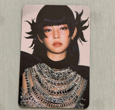 JENNIE一週年快閃