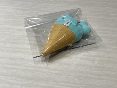 MINA 日本 冰淇淋娃