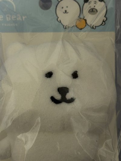 現貨自嘲熊別針 眼睛有點小脫線