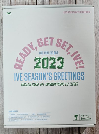 IVE 2023 SEASON’S GREETINGS 年曆 桌曆 證件照 日本 會員禮 鑰匙圈 Liz 大扇 扇子