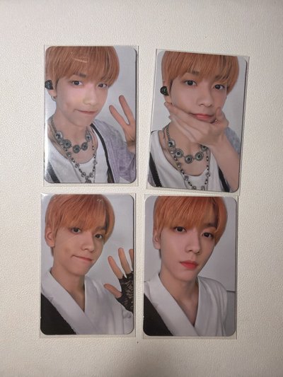 VR彬 一組四張出