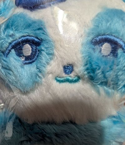 8巡首爾限定絕版恩地娃