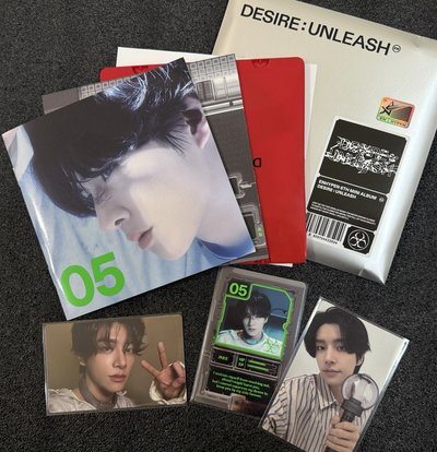 [EN-] 載倫 迷六 ENGENE ver.+選項一）日巡夏日綜卡倫選項二）恩靜棒倫