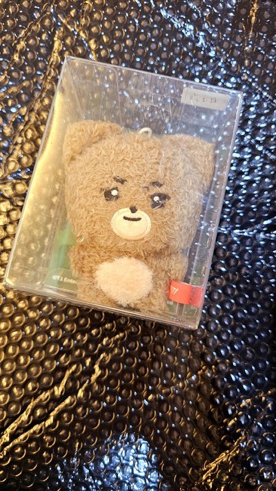 Gumayusi 潦草娃 有盒