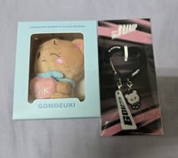 Jennie 坐娃＆壓克力鑰匙扣