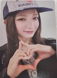 迷你一輯 Red版 H 專輯卡 