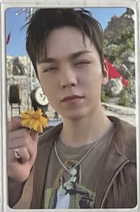 Follow to Seoul DVD小卡