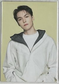 Follow Again隨機卡(和旁邊的很像)