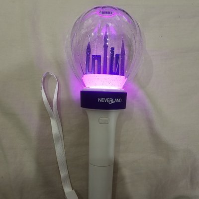 idle一代手燈