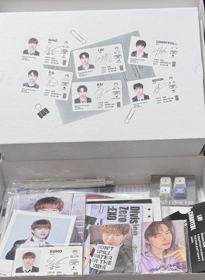 2026 EXO 年曆組（已拆封）