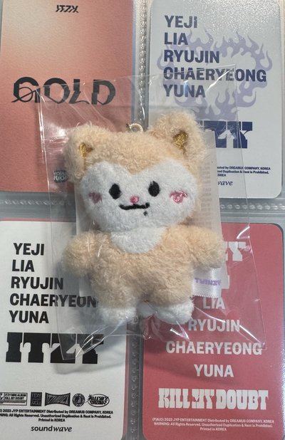 彩領潦草娃本體650多帶圖二（700）