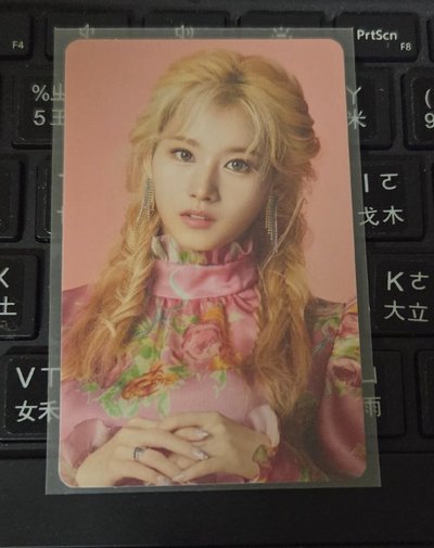 Twice Sana 紗 小卡