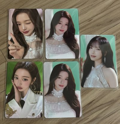 出複數 IVE 26FC隨機卡