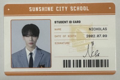 帥氣制服尼扣ID卡