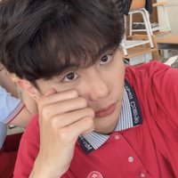 yu.ll28（找我收卡祝福你健康發大財）