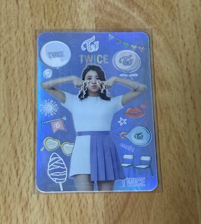 TWICE 小卡