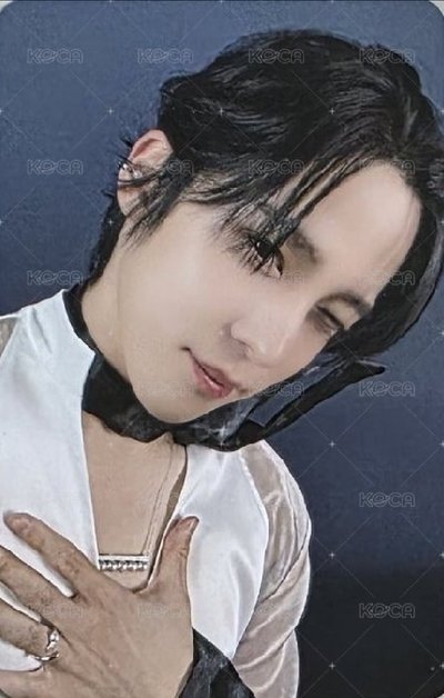 ATEEZ-擊拳👊🏻+wink😉