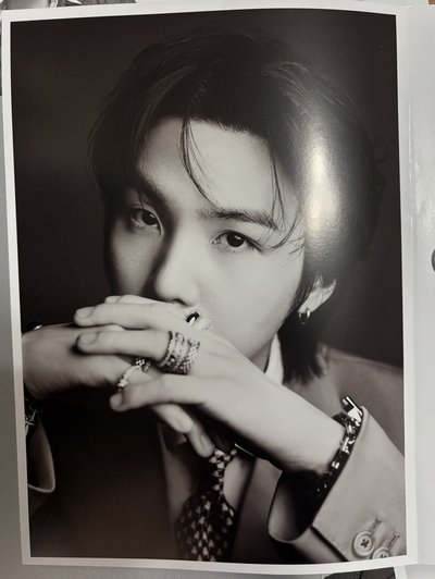 BTS ARIRANG  L版小卡 + 海報三張