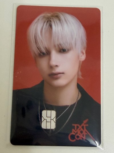 moa con 交通卡 寧