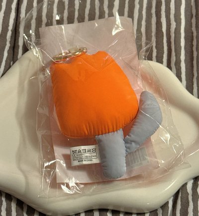 YEONJUN 23-24生日禮 小花鑰匙圈