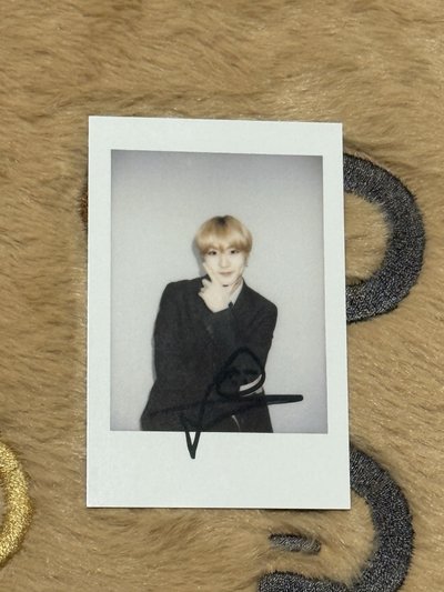 梁禎元「做你的咪」萌萌中背卡