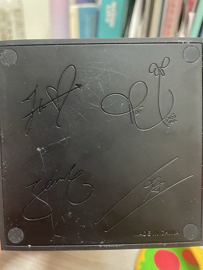 注意圖三 已拆 無小卡